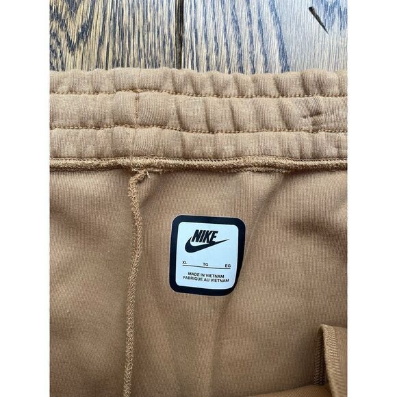 Nike Tech Fleece Joggers Size XL Womens Mid Rise Sportswear Flax Brown $120 - Picture 2 of 6